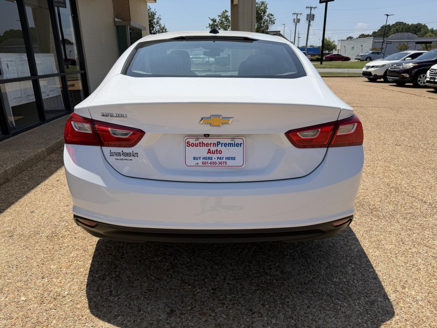 2023 WHITE CHEVROLET MALIBU LS (1FL) (1G1ZC5ST7PF) , located at 922 W. Beacon St., Philadelphia, MS, 39350, (601) 650-3675, 32.770447, -89.127151- Photo#4