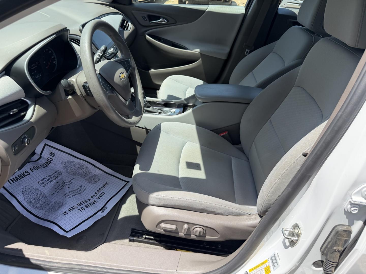 2023 WHITE CHEVROLET MALIBU LS (1FL) (1G1ZC5ST7PF) , located at 922 W. Beacon St., Philadelphia, MS, 39350, (601) 650-3675, 32.770447, -89.127151- Photo#9