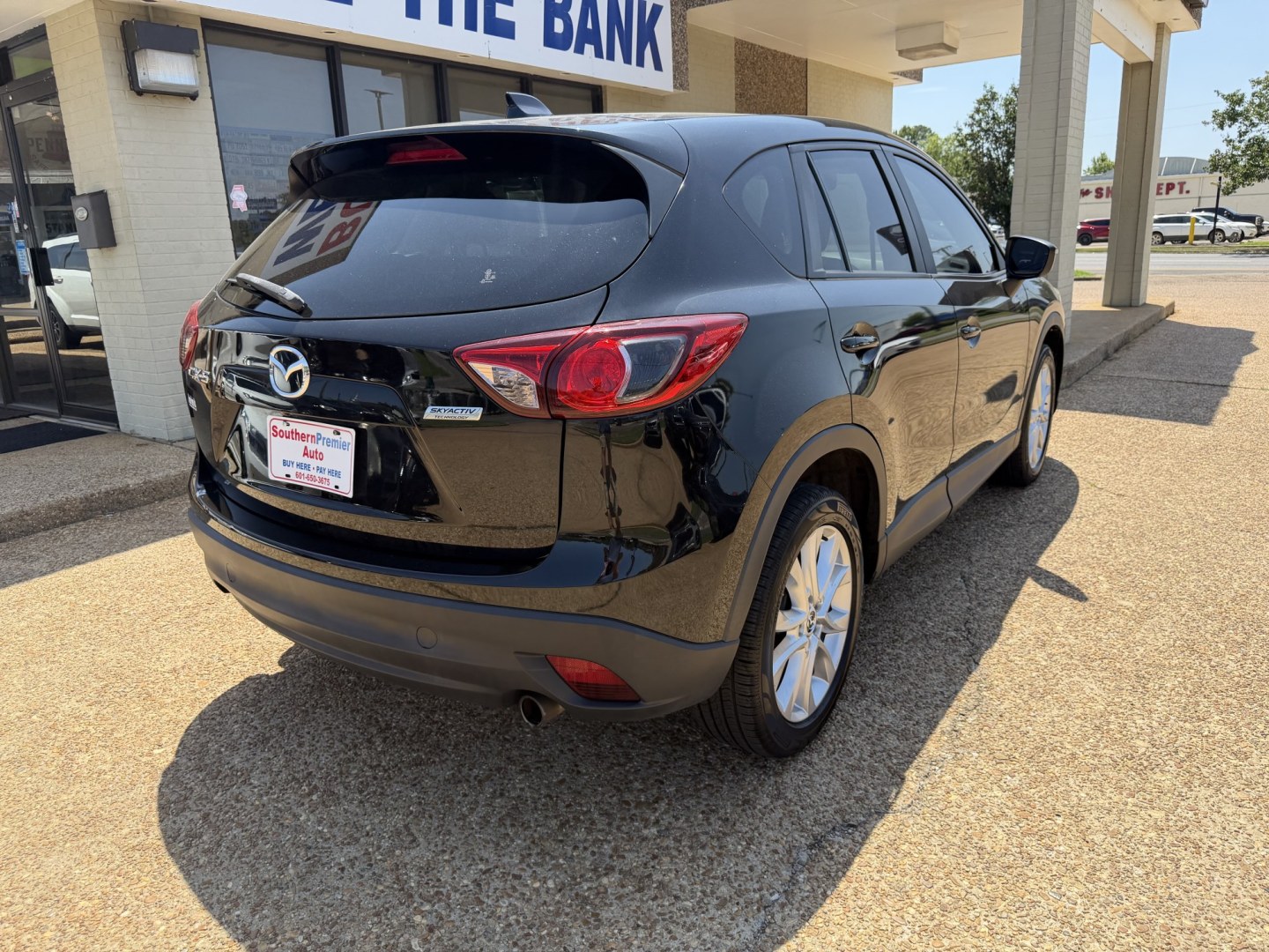2015 BLACK MAZDA CX-5 GRAND TOURING (JM3KE2DY7F0) , located at 922 W. Beacon St., Philadelphia, MS, 39350, (601) 650-3675, 32.770447, -89.127151- Photo#5