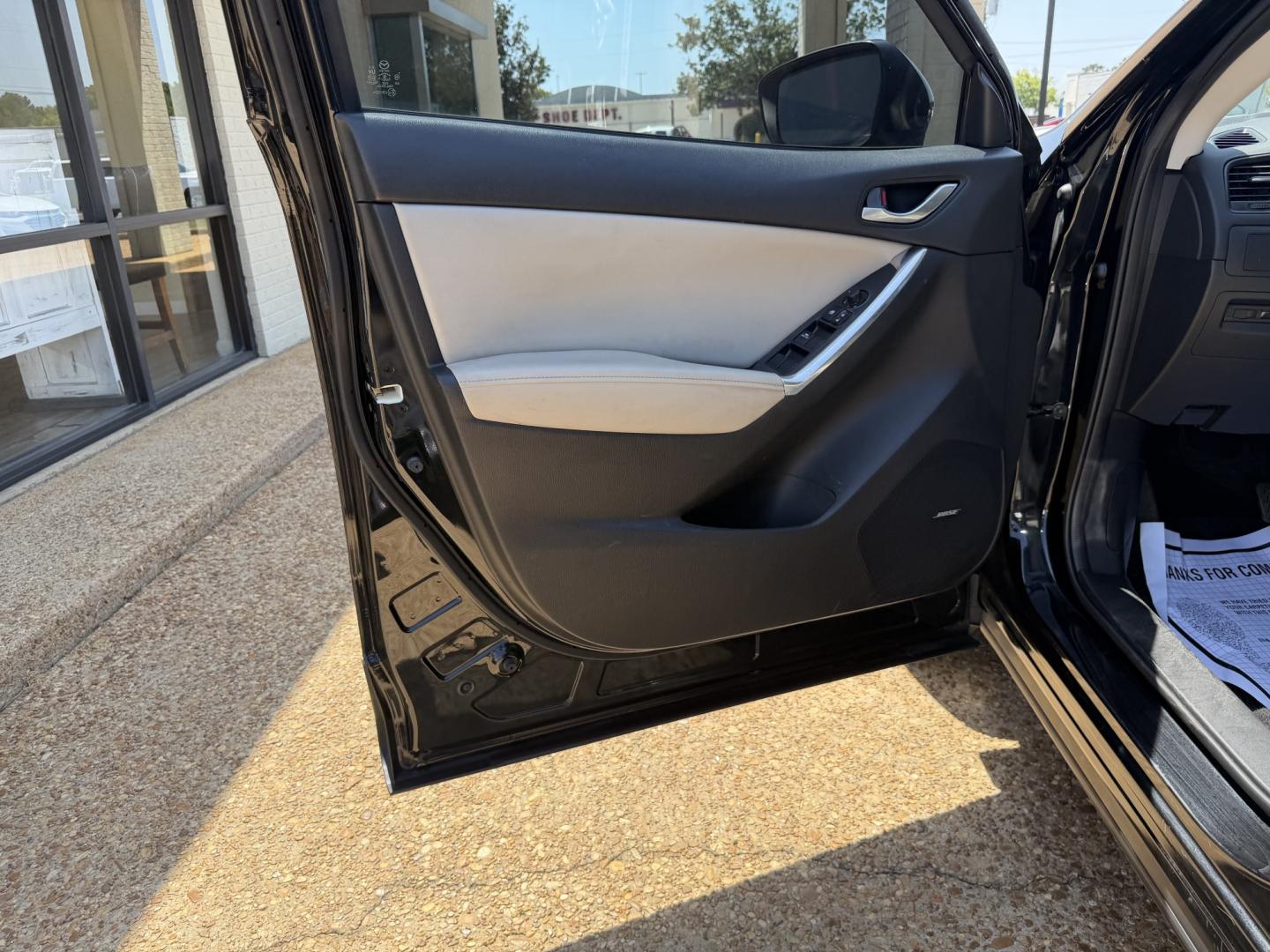 2015 BLACK MAZDA CX-5 GRAND TOURING (JM3KE2DY7F0) , located at 922 W. Beacon St., Philadelphia, MS, 39350, (601) 650-3675, 32.770447, -89.127151- Photo#8