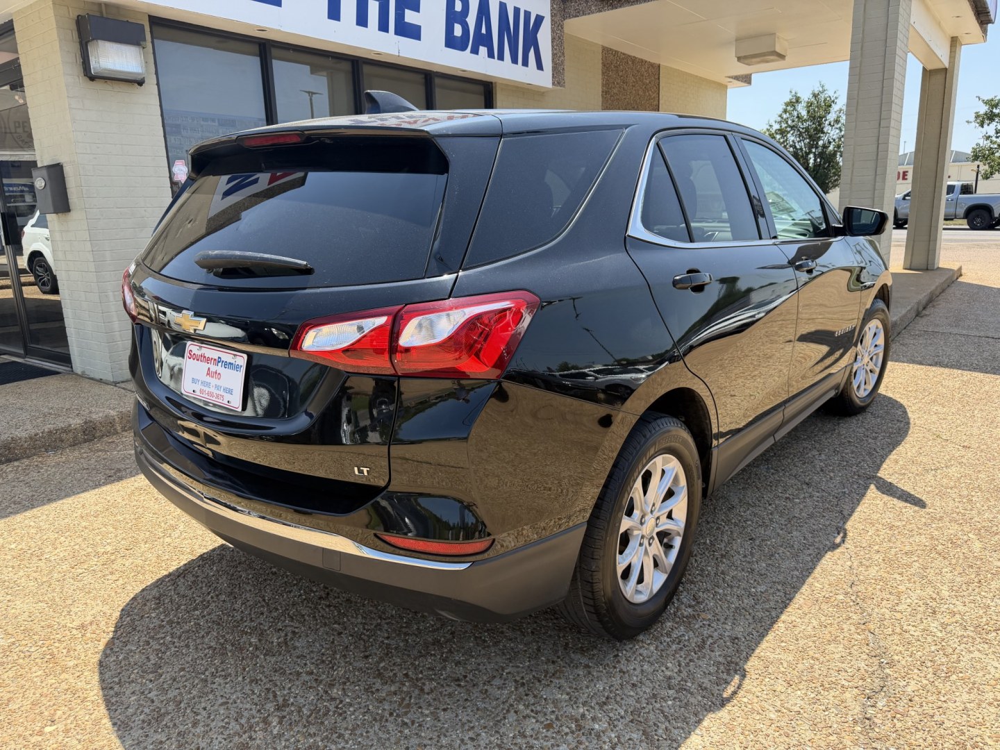2020 BLACK CHEVROLET EQUINOX LT (1LT) (3GNAXKEV9LL) , located at 922 W. Beacon St., Philadelphia, MS, 39350, (601) 650-3675, 32.770447, -89.127151- Photo#5