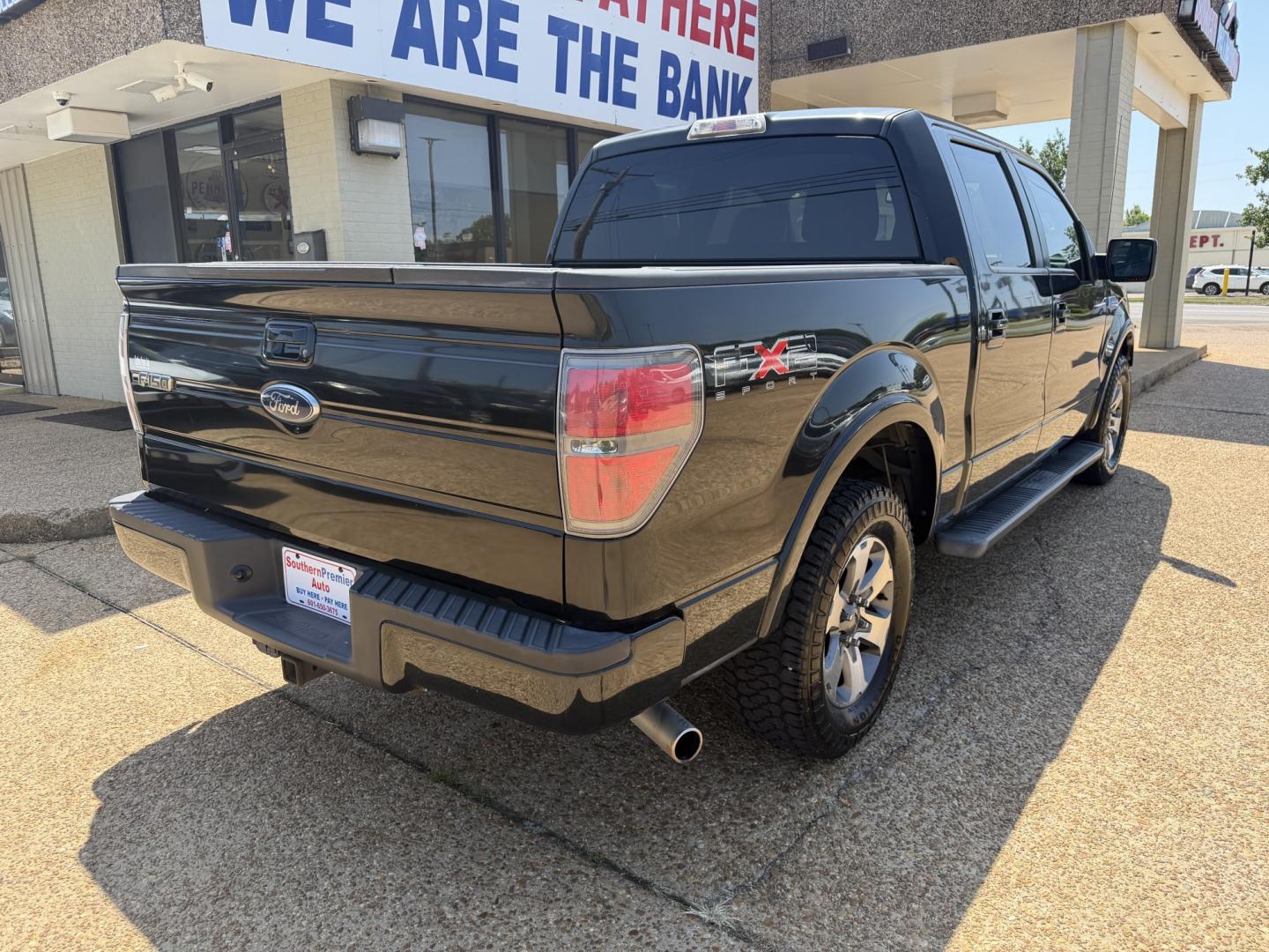 2010 BLACK FORD F-150 FX2 (1FTEW1C8XAK) , located at 922 W. Beacon St., Philadelphia, MS, 39350, (601) 650-3675, 32.770447, -89.127151- Photo#5