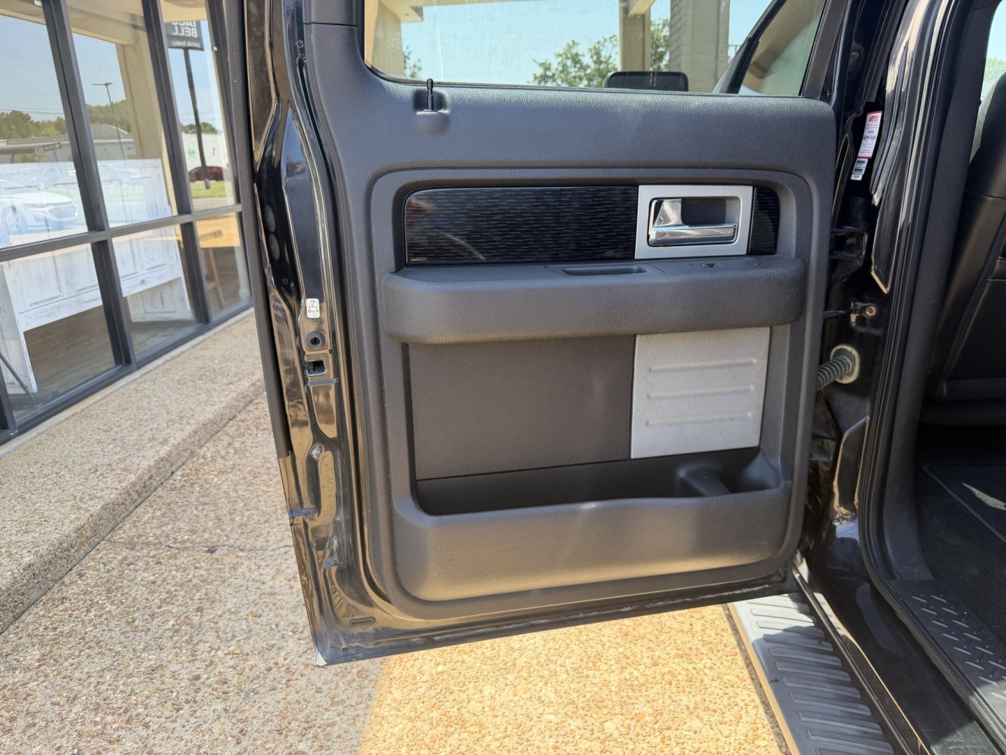 2010 BLACK FORD F-150 FX2 (1FTEW1C8XAK) , located at 922 W. Beacon St., Philadelphia, MS, 39350, (601) 650-3675, 32.770447, -89.127151- Photo#12