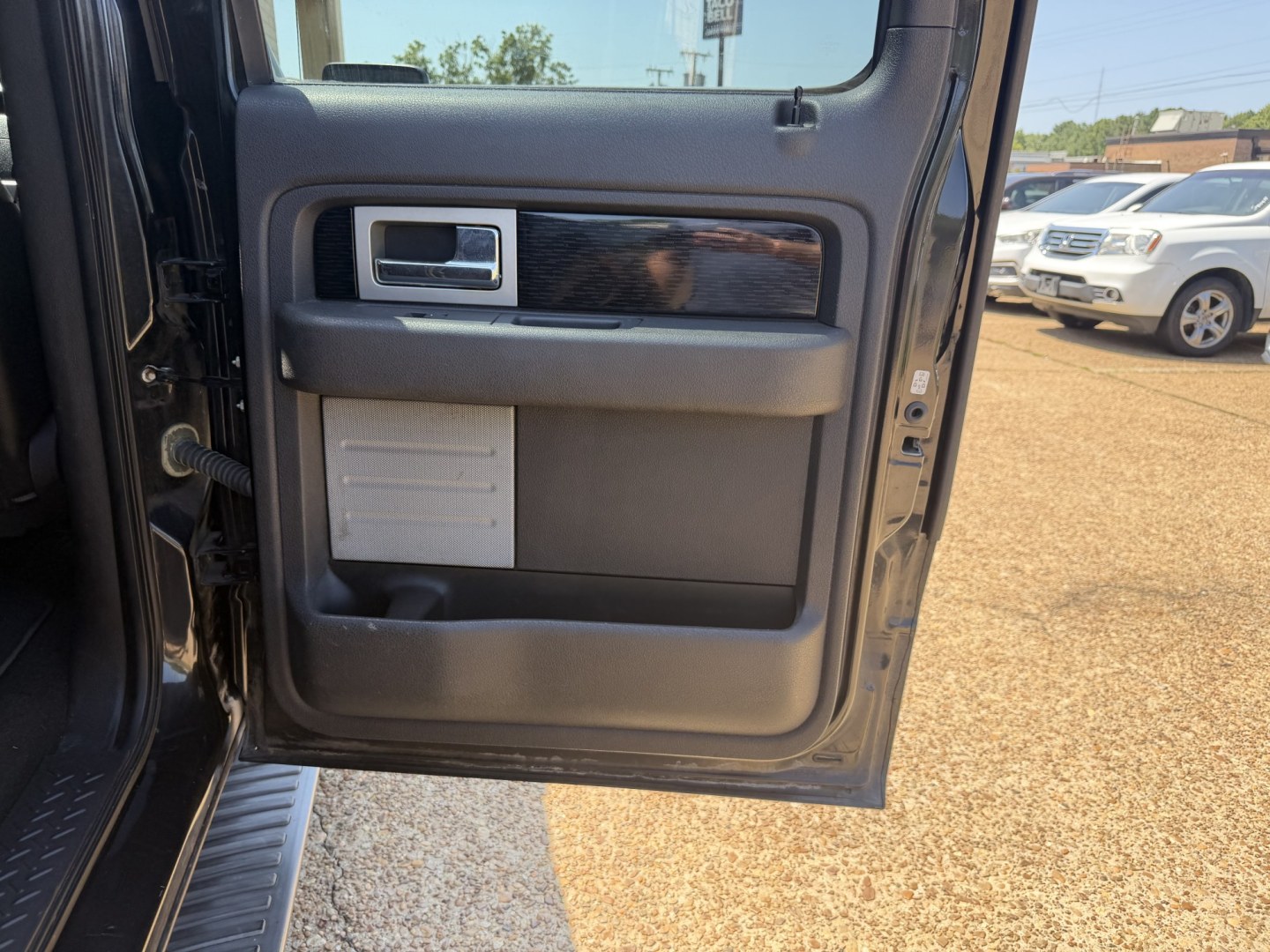 2010 BLACK FORD F-150 FX2 (1FTEW1C8XAK) , located at 922 W. Beacon St., Philadelphia, MS, 39350, (601) 650-3675, 32.770447, -89.127151- Photo#15