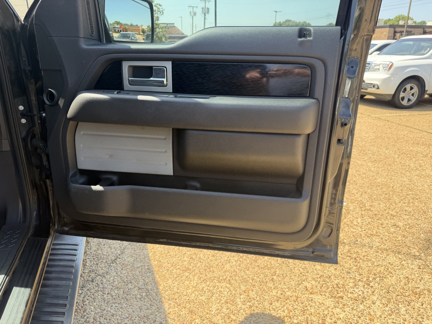 2010 BLACK FORD F-150 FX2 (1FTEW1C8XAK) , located at 922 W. Beacon St., Philadelphia, MS, 39350, (601) 650-3675, 32.770447, -89.127151- Photo#11