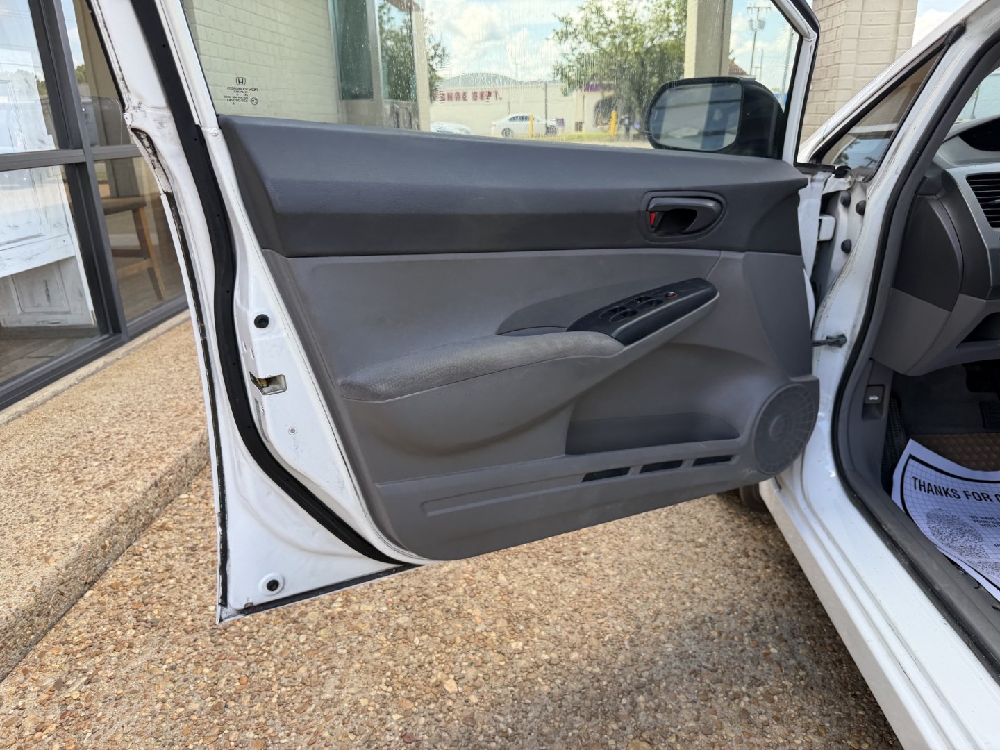 2011 WHITE HONDA CIVIC VP (2HGFA1F3XBH) , located at 922 W. Beacon St., Philadelphia, MS, 39350, (601) 650-3675, 32.770447, -89.127151- Photo#8