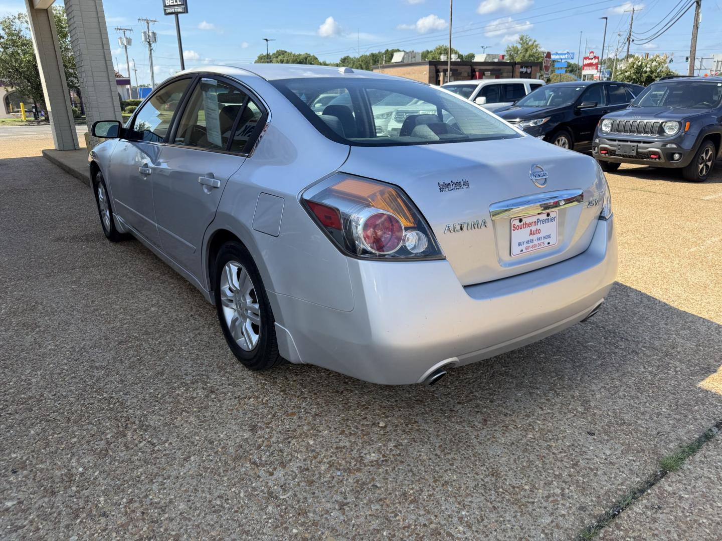 2012 SILVER NISSAN ALTIMA SL (1N4AL2AP7CN) , located at 922 W. Beacon St., Philadelphia, MS, 39350, (601) 650-3675, 32.770447, -89.127151- Photo#3