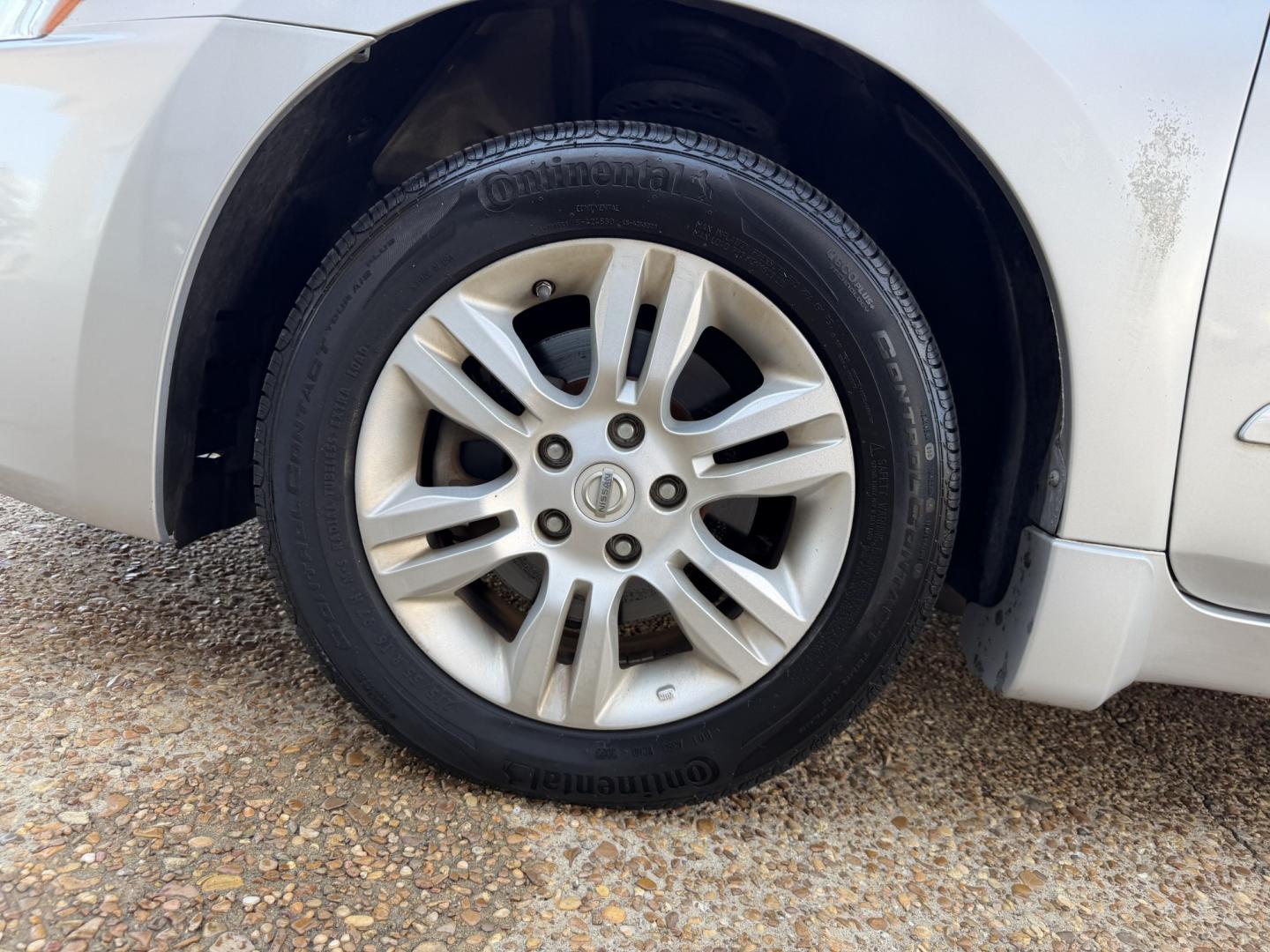 2012 SILVER NISSAN ALTIMA SL (1N4AL2AP7CN) , located at 922 W. Beacon St., Philadelphia, MS, 39350, (601) 650-3675, 32.770447, -89.127151- Photo#7