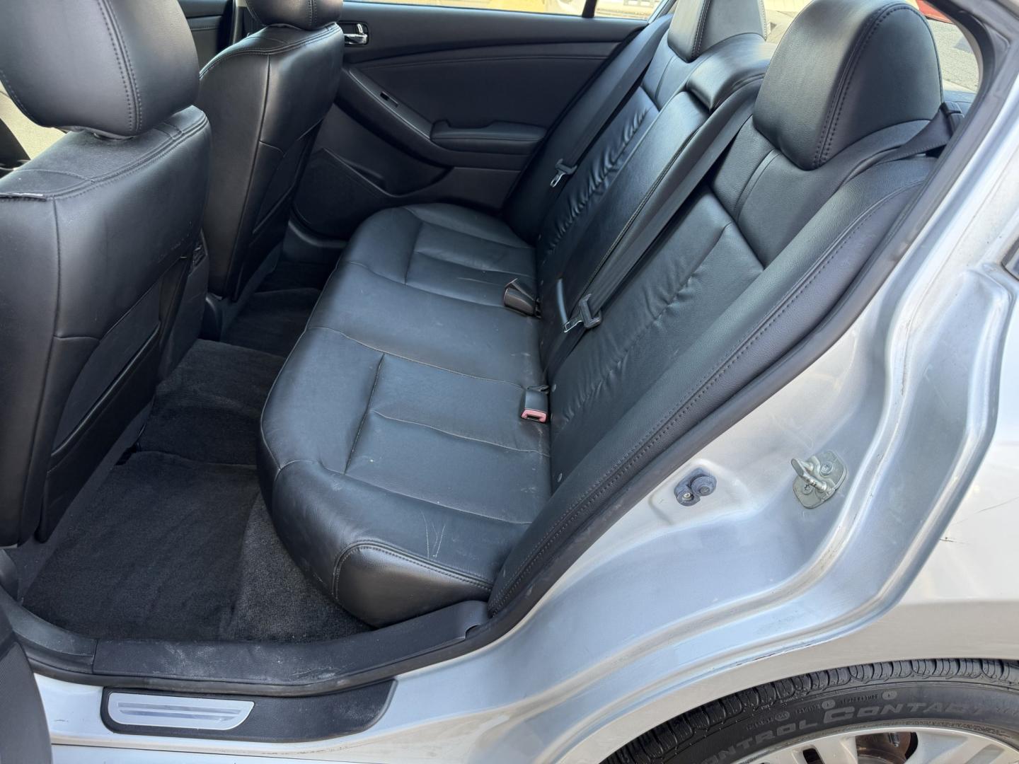 2012 SILVER NISSAN ALTIMA SL (1N4AL2AP7CN) , located at 922 W. Beacon St., Philadelphia, MS, 39350, (601) 650-3675, 32.770447, -89.127151- Photo#13