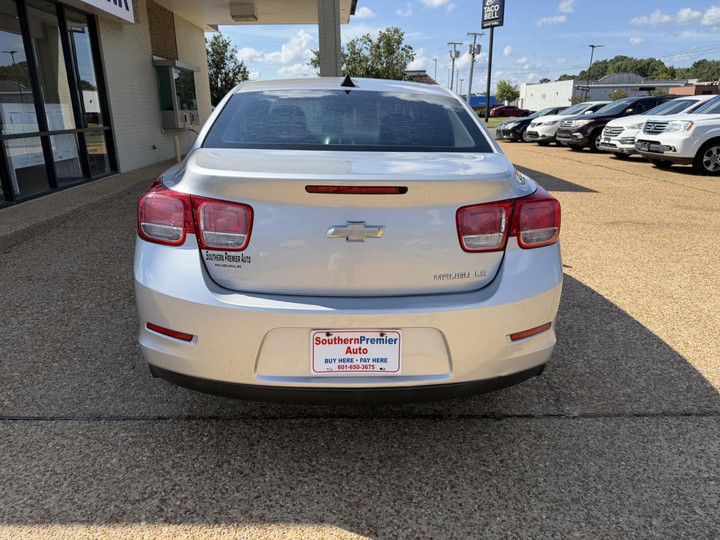 2014 SILVER CHEVROLET MALIBU LS (1G11B5SL8EF) , located at 922 W. Beacon St., Philadelphia, MS, 39350, (601) 650-3675, 32.770447, -89.127151- Photo#4