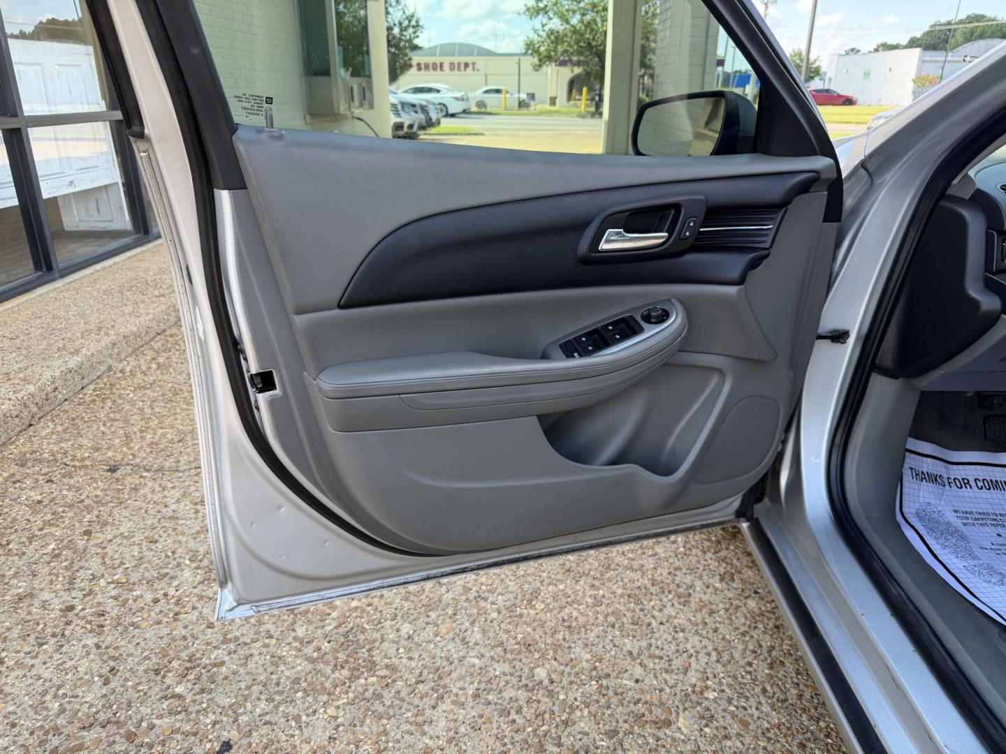 2014 SILVER CHEVROLET MALIBU LS (1G11B5SL8EF) , located at 922 W. Beacon St., Philadelphia, MS, 39350, (601) 650-3675, 32.770447, -89.127151- Photo#8