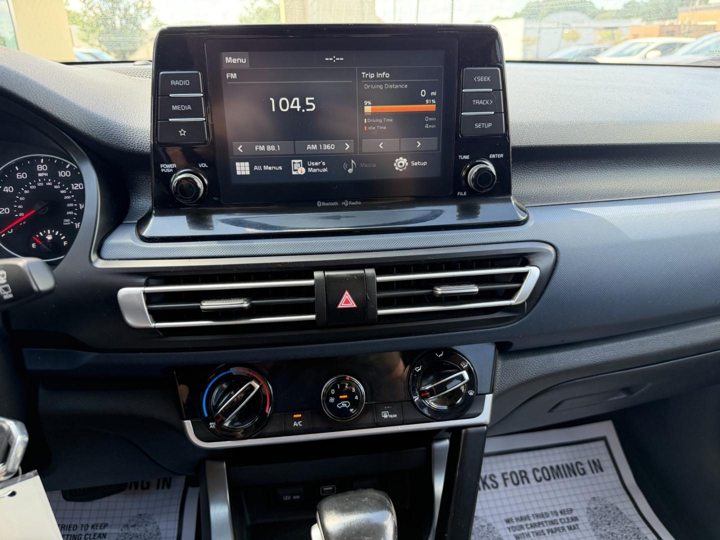2021 WHITE KIA SELTOS S (KNDEU2AA6M7) , located at 922 W. Beacon St., Philadelphia, MS, 39350, (601) 650-3675, 32.770447, -89.127151- Photo#17