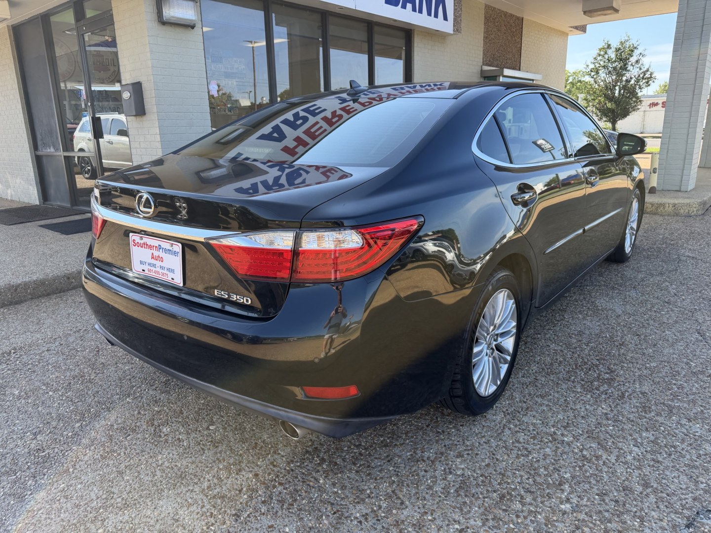 2014 BLACK LEXUS ES 350 BASE (JTHBK1GG8E2) , located at 922 W. Beacon St., Philadelphia, MS, 39350, (601) 650-3675, 32.770447, -89.127151- Photo#5