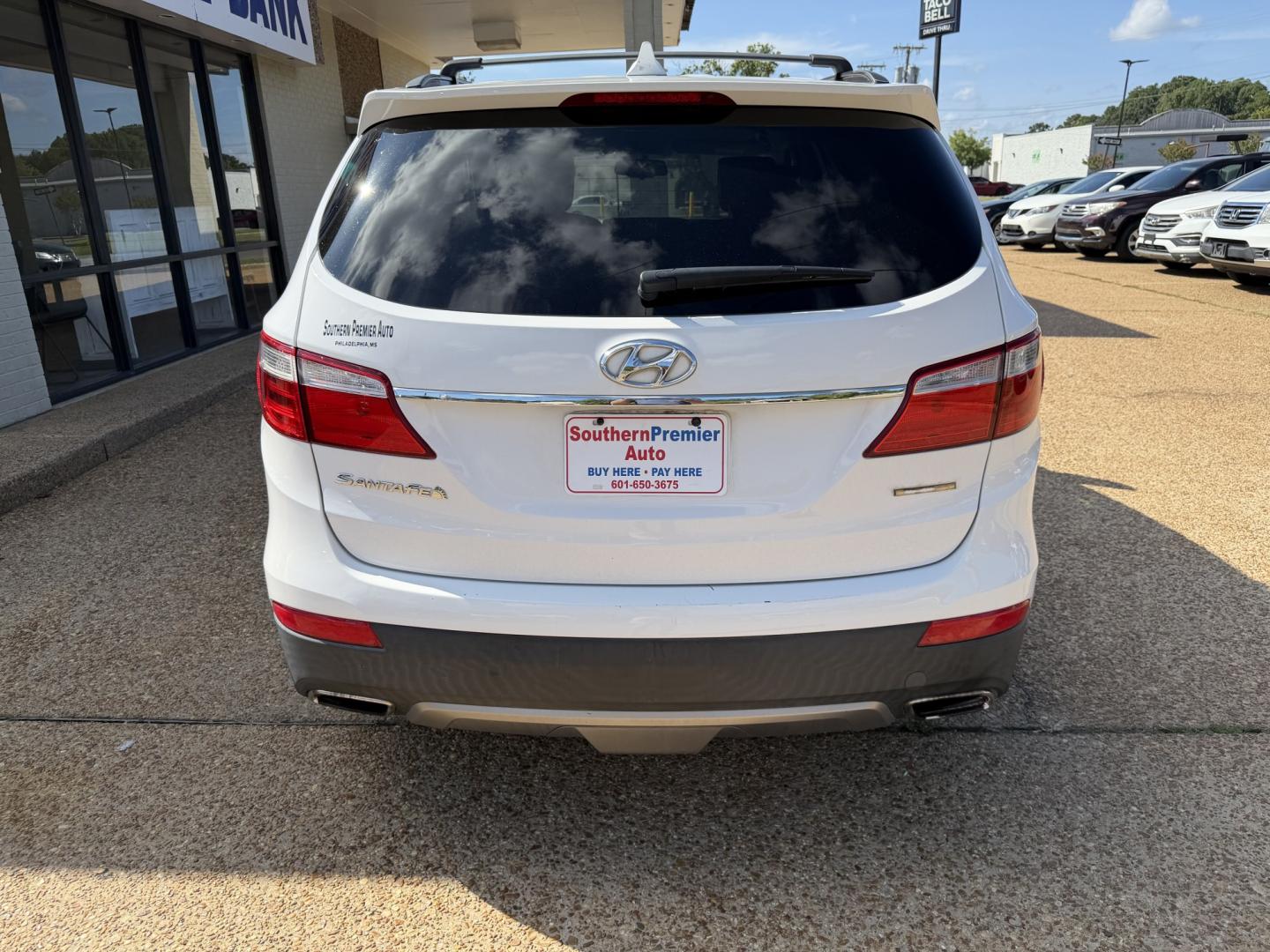 2013 WHITE HYUNDAI SANTA FE GLS (KM8SM4HF4DU) , located at 922 W. Beacon St., Philadelphia, MS, 39350, (601) 650-3675, 32.770447, -89.127151- Photo#4
