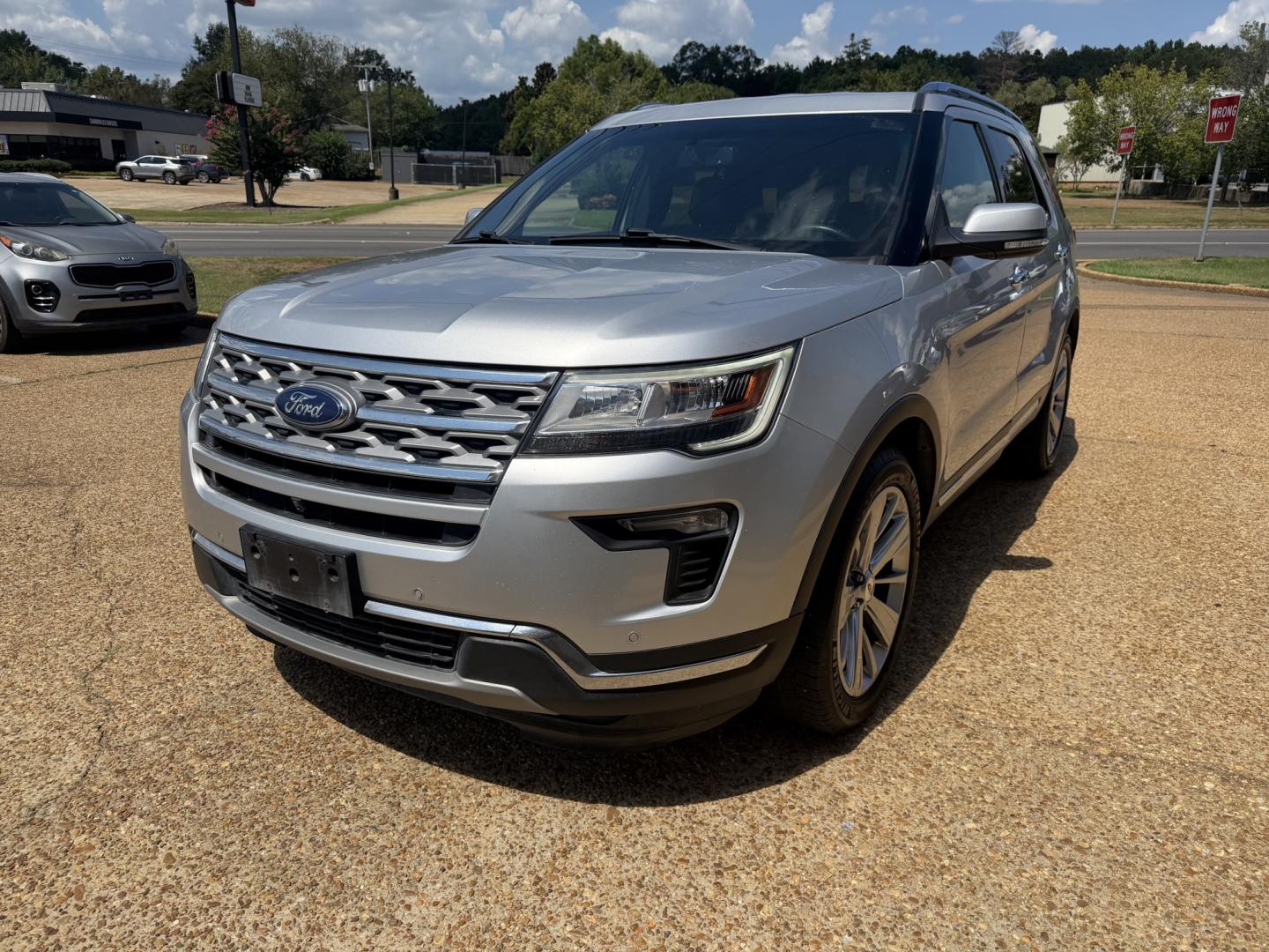 2019 SILVER FORD EXPLORER LIMITED (1FM5K7F87KG) , located at 922 W. Beacon St., Philadelphia, MS, 39350, (601) 650-3675, 32.770447, -89.127151- Photo#2