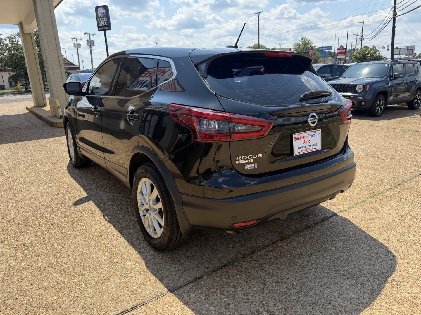 2021 BLACK NISSAN ROGUE SPORT S (JN1BJ1AV6MW) , located at 922 W. Beacon St., Philadelphia, MS, 39350, (601) 650-3675, 32.770447, -89.127151- Photo#3