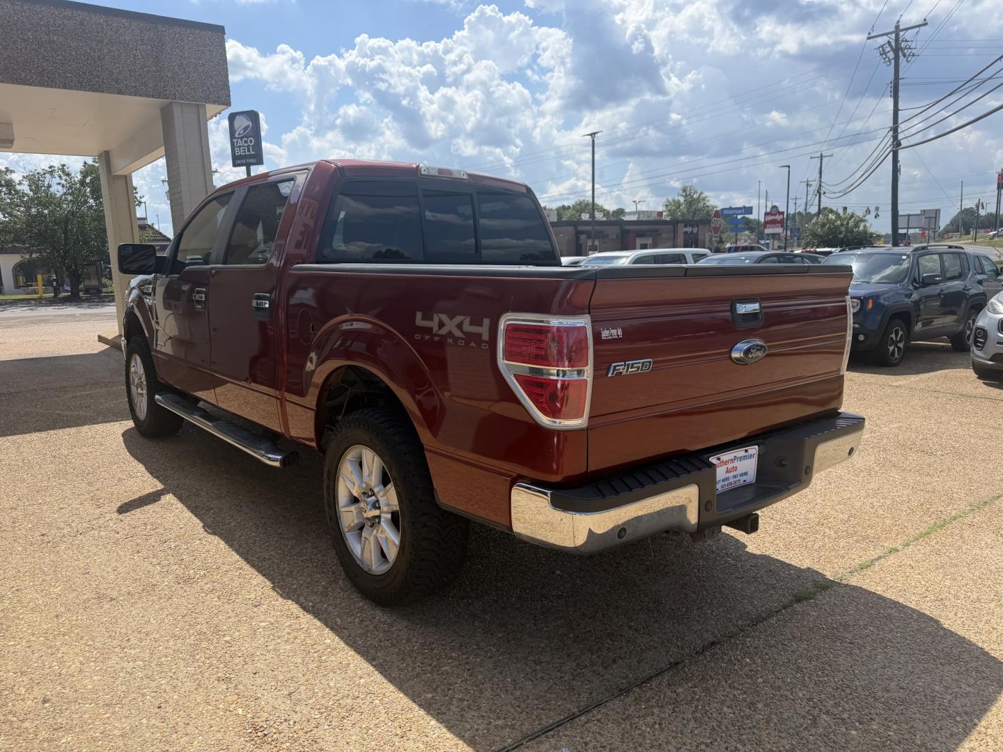 2014 RED FORD F-150 XLT (1FTFW1ET8EK) , located at 922 W. Beacon St., Philadelphia, MS, 39350, (601) 650-3675, 32.770447, -89.127151- Photo#3