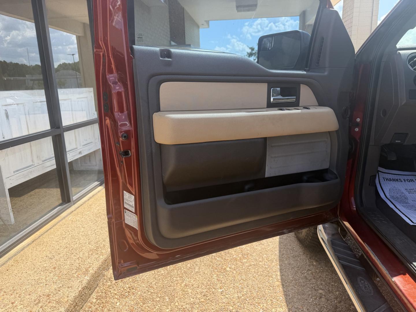 2014 RED FORD F-150 XLT (1FTFW1ET8EK) , located at 922 W. Beacon St., Philadelphia, MS, 39350, (601) 650-3675, 32.770447, -89.127151- Photo#8