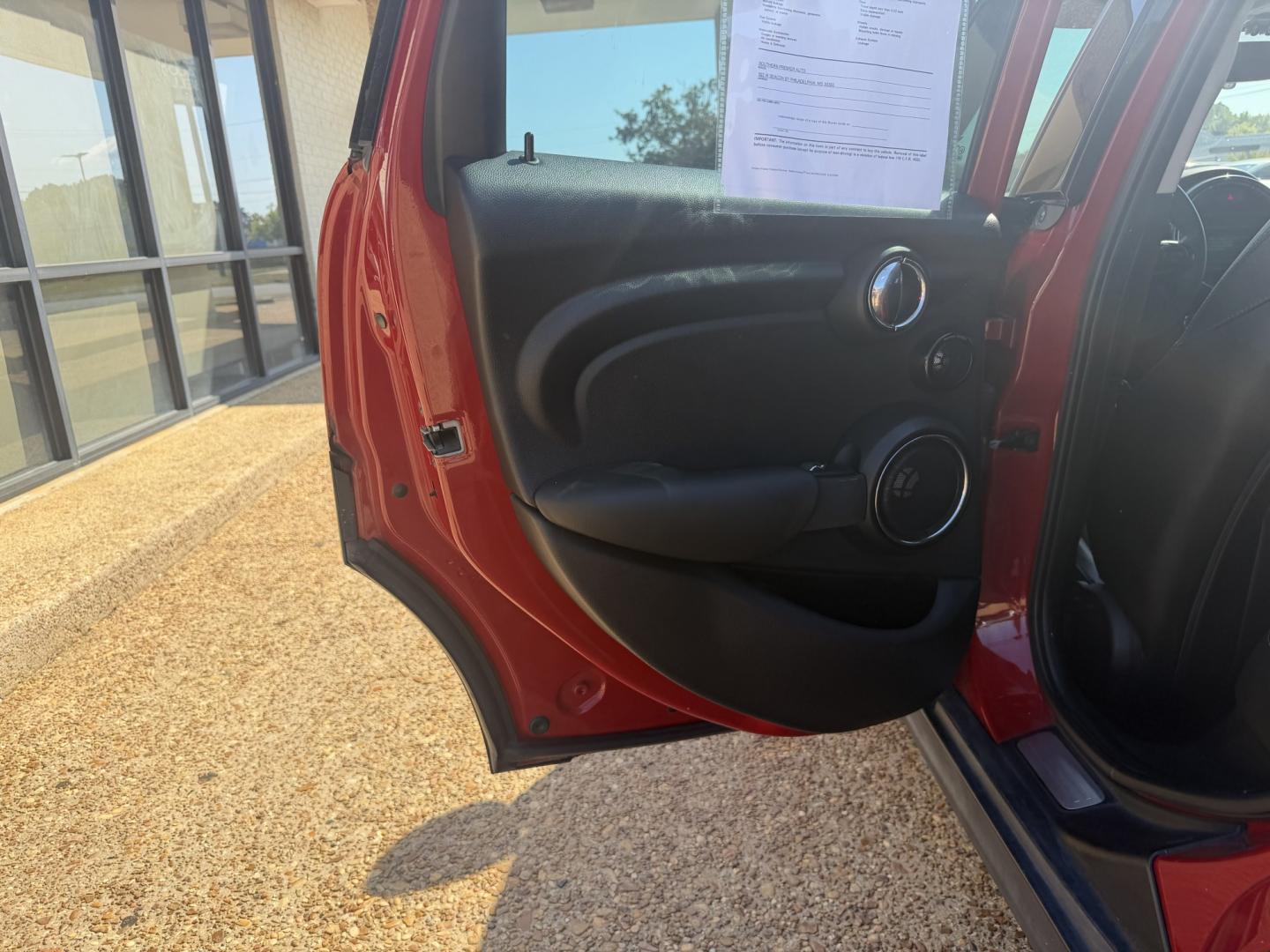 2018 RED MINI HARDTOP COOPER (WMWXU1C50J2) , located at 922 W. Beacon St., Philadelphia, MS, 39350, (601) 650-3675, 32.770447, -89.127151- Photo#12