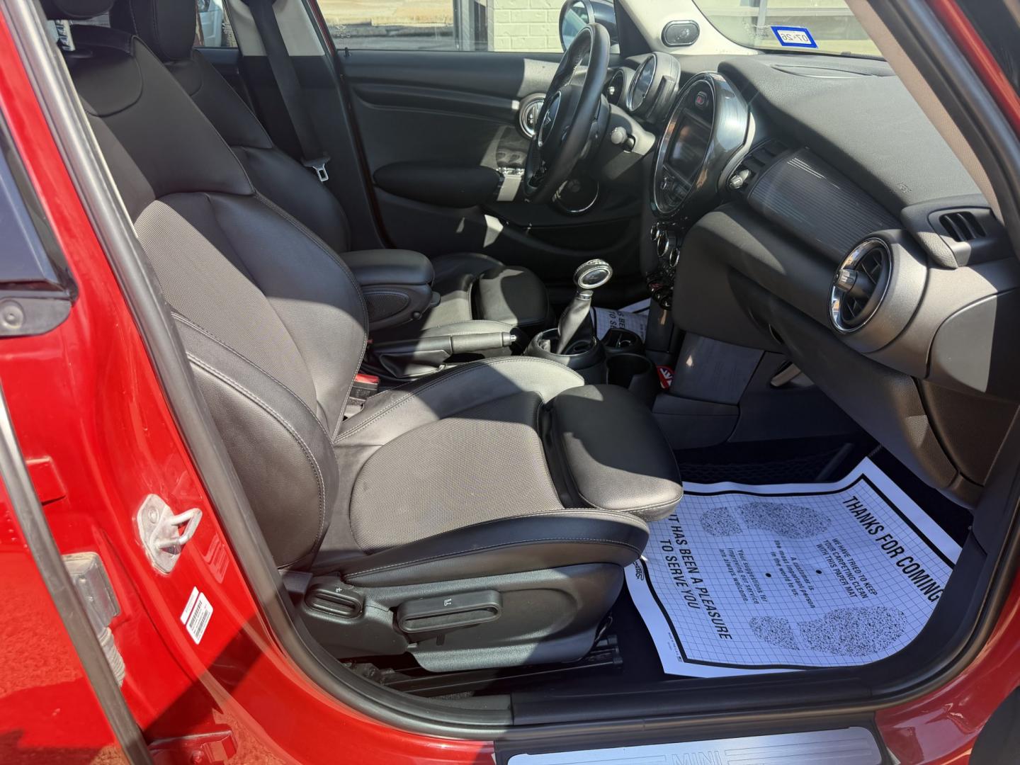 2018 RED MINI HARDTOP COOPER (WMWXU1C50J2) , located at 922 W. Beacon St., Philadelphia, MS, 39350, (601) 650-3675, 32.770447, -89.127151- Photo#10