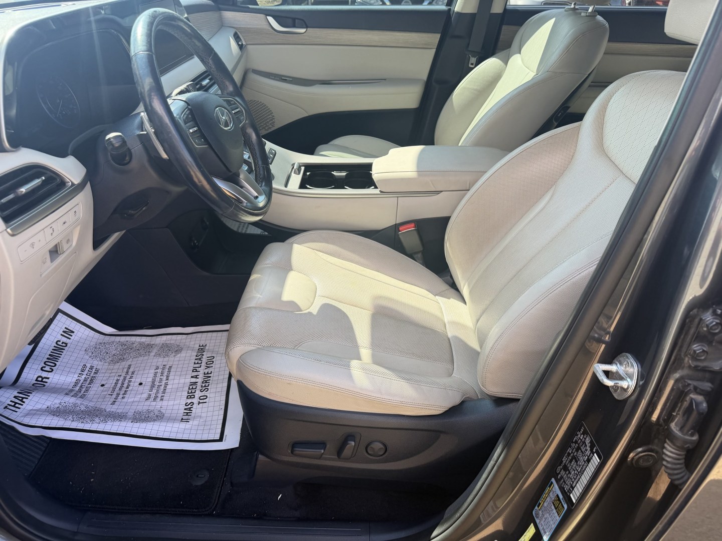 2020 GRAY HYUNDAI PALISADE SEL W/PREMI (KM8R44HE2LU) , located at 922 W. Beacon St., Philadelphia, MS, 39350, (601) 650-3675, 32.770447, -89.127151- Photo#9