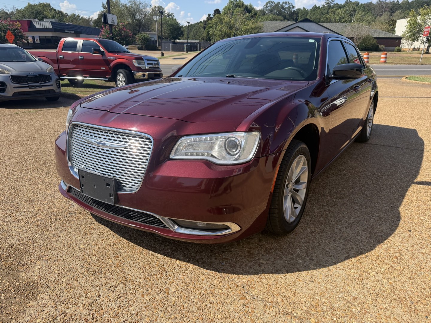 2015 RED CHRYSLER 300 LIMITED (2C3CCAAG9FH) , located at 922 W. Beacon St., Philadelphia, MS, 39350, (601) 650-3675, 32.770447, -89.127151- Photo#2