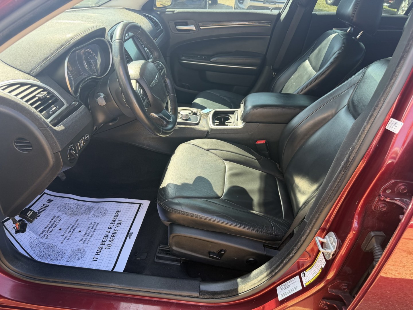 2015 RED CHRYSLER 300 LIMITED (2C3CCAAG9FH) , located at 922 W. Beacon St., Philadelphia, MS, 39350, (601) 650-3675, 32.770447, -89.127151- Photo#9