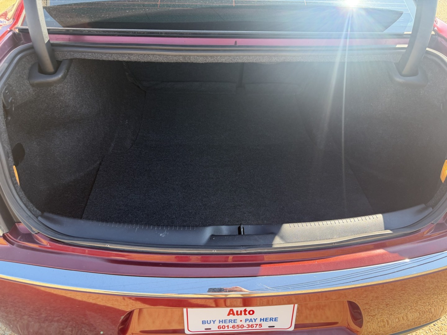 2015 RED CHRYSLER 300 LIMITED (2C3CCAAG9FH) , located at 922 W. Beacon St., Philadelphia, MS, 39350, (601) 650-3675, 32.770447, -89.127151- Photo#19