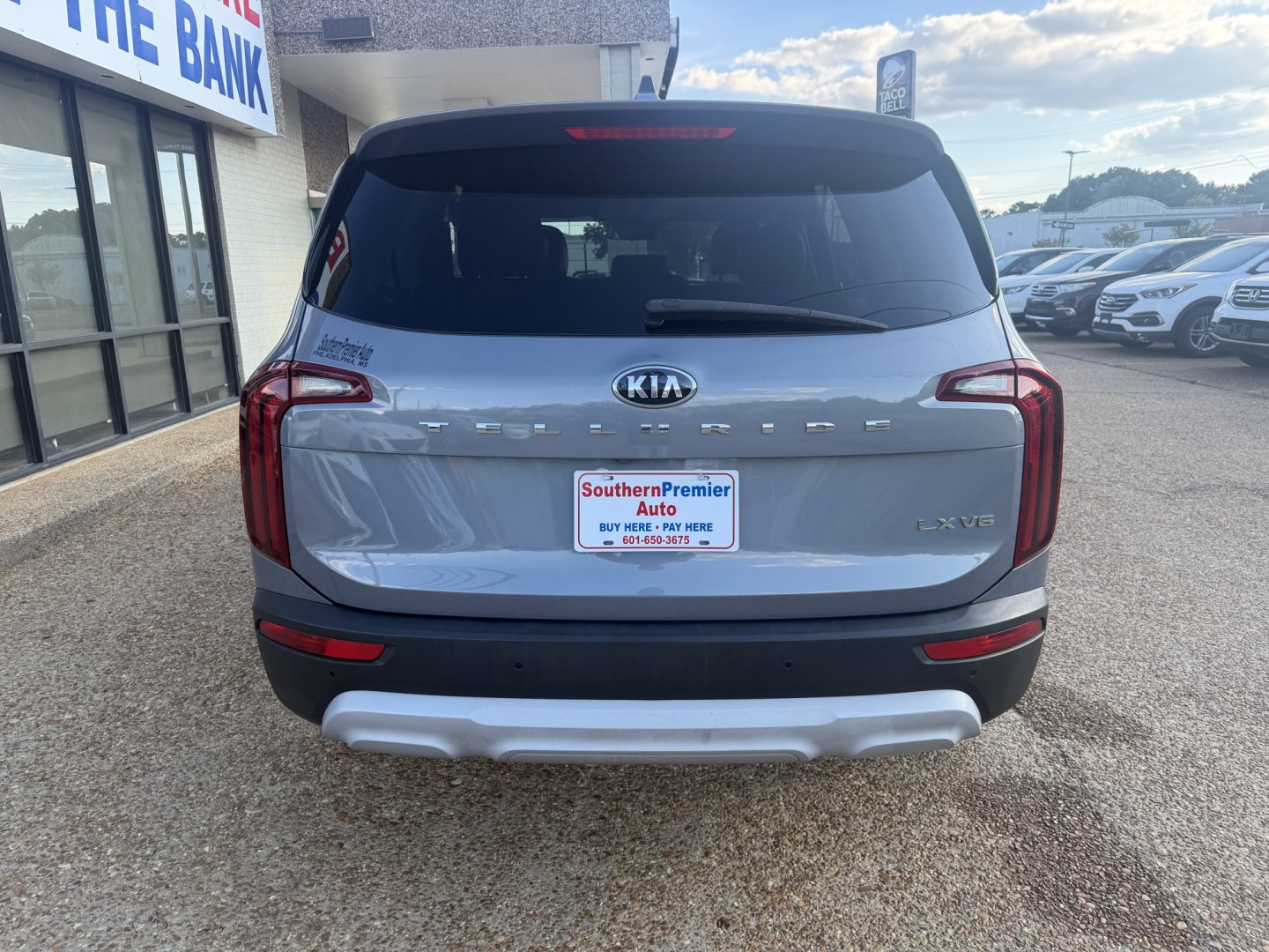 2021 SILVER KIA TELLURIDE LX (5XYP24HC9MG) , located at 922 W. Beacon St., Philadelphia, MS, 39350, (601) 650-3675, 32.770447, -89.127151- Photo#4