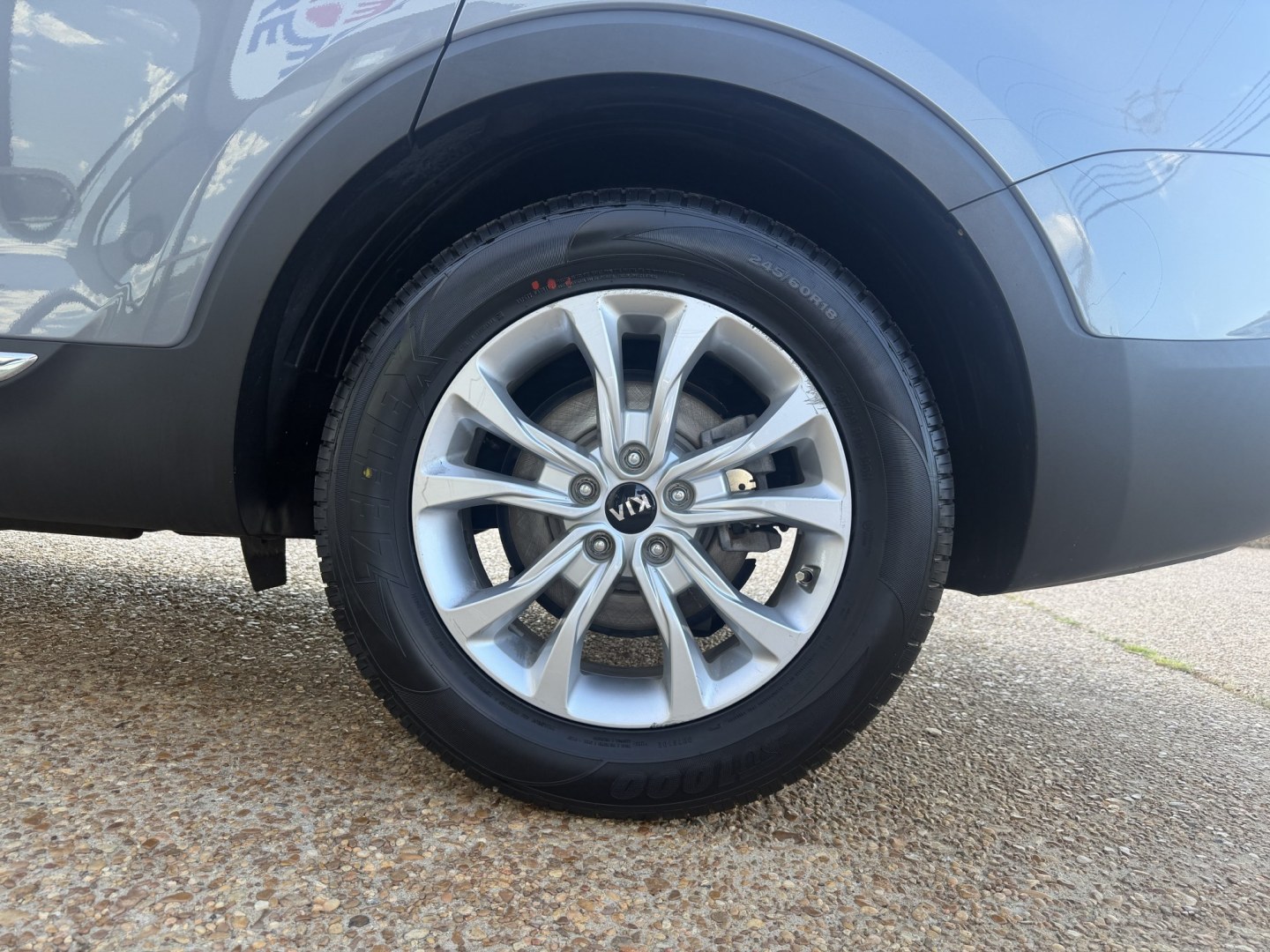 2021 SILVER KIA TELLURIDE LX (5XYP24HC9MG) , located at 922 W. Beacon St., Philadelphia, MS, 39350, (601) 650-3675, 32.770447, -89.127151- Photo#7