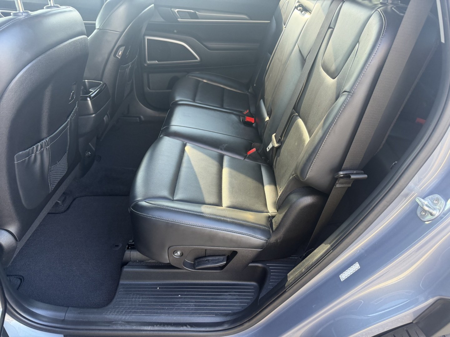 2021 SILVER KIA TELLURIDE LX (5XYP24HC9MG) , located at 922 W. Beacon St., Philadelphia, MS, 39350, (601) 650-3675, 32.770447, -89.127151- Photo#13