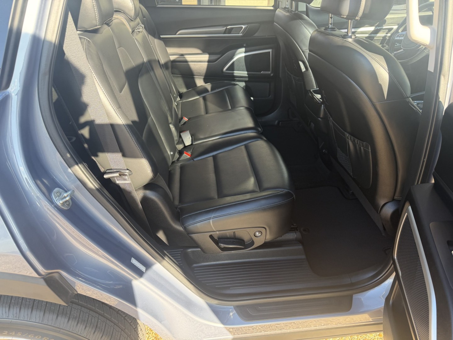 2021 SILVER KIA TELLURIDE LX (5XYP24HC9MG) , located at 922 W. Beacon St., Philadelphia, MS, 39350, (601) 650-3675, 32.770447, -89.127151- Photo#14