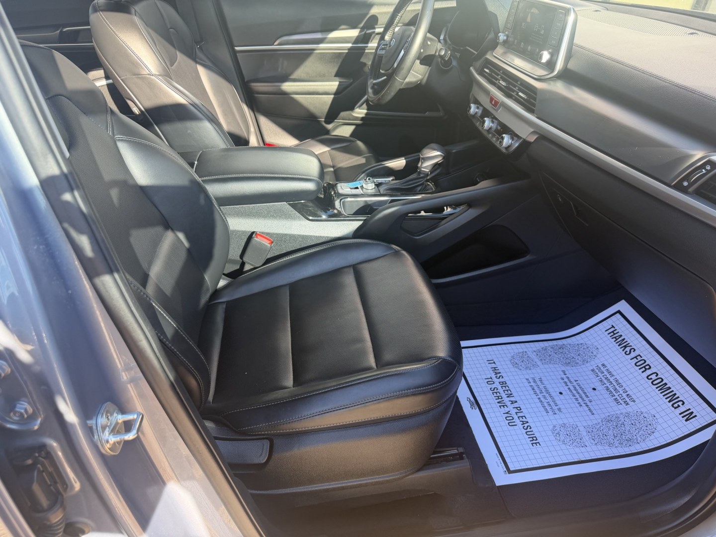 2021 SILVER KIA TELLURIDE LX (5XYP24HC9MG) , located at 922 W. Beacon St., Philadelphia, MS, 39350, (601) 650-3675, 32.770447, -89.127151- Photo#10