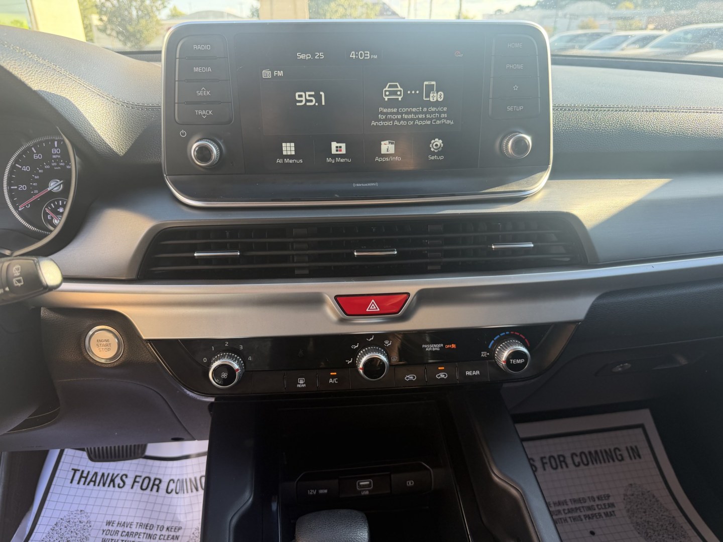2021 SILVER KIA TELLURIDE LX (5XYP24HC9MG) , located at 922 W. Beacon St., Philadelphia, MS, 39350, (601) 650-3675, 32.770447, -89.127151- Photo#17