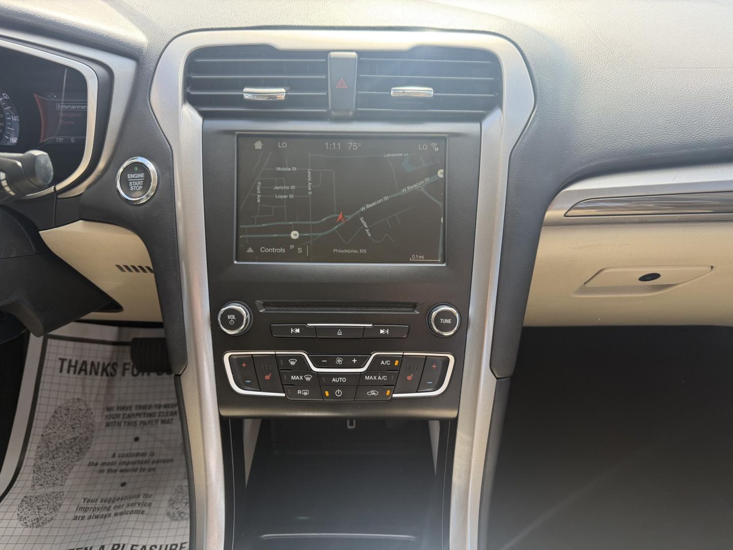 2018 WHITE FORD FUSION SE (3FA6P0HD4JR) , located at 922 W. Beacon St., Philadelphia, MS, 39350, (601) 650-3675, 32.770447, -89.127151- Photo#17