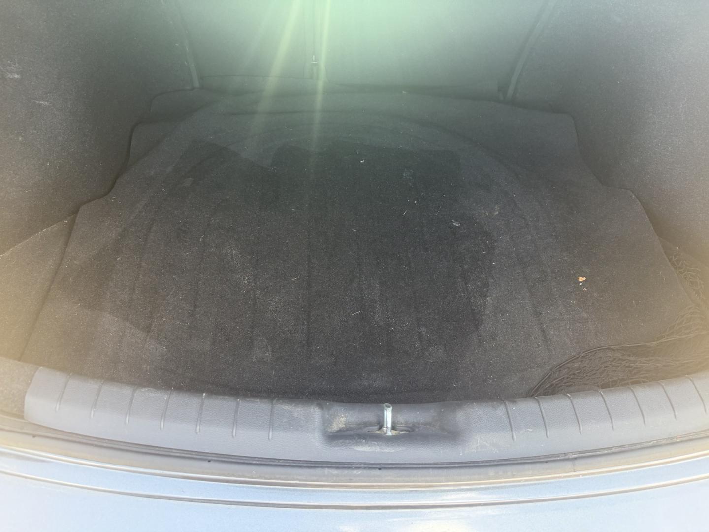 2019 GRAY HYUNDAI ELANTRA VE (5NPD84LF2KH) , located at 922 W. Beacon St., Philadelphia, MS, 39350, (601) 650-3675, 32.770447, -89.127151- Photo#19
