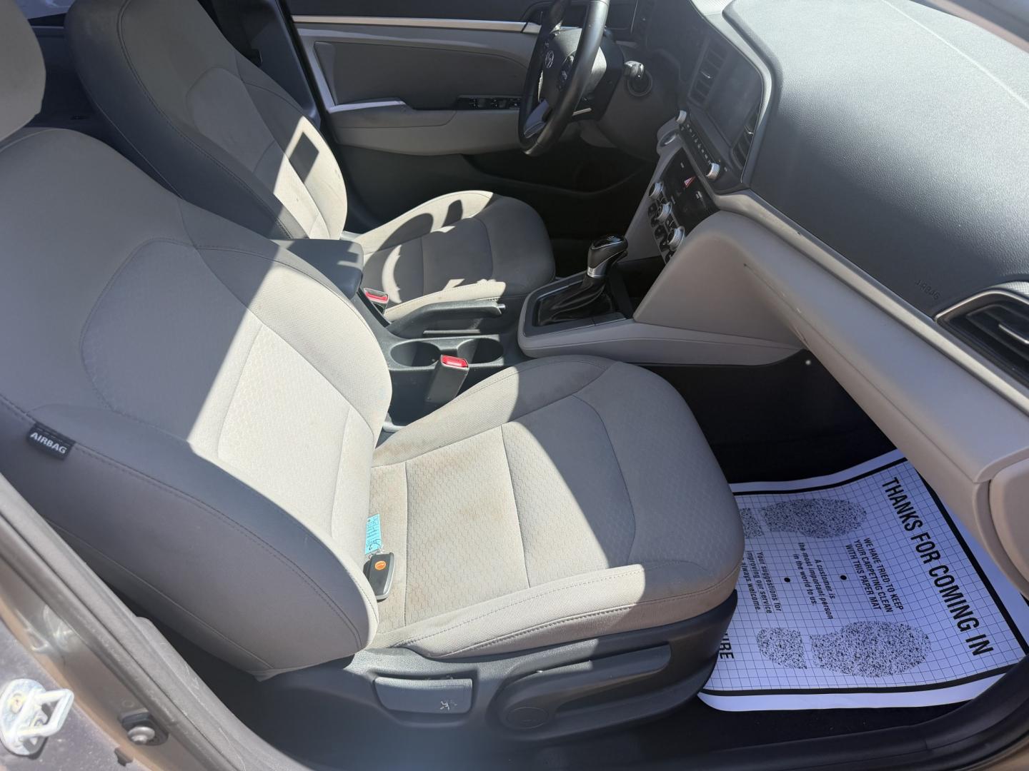 2019 GRAY HYUNDAI ELANTRA VE (5NPD84LF2KH) , located at 922 W. Beacon St., Philadelphia, MS, 39350, (601) 650-3675, 32.770447, -89.127151- Photo#10