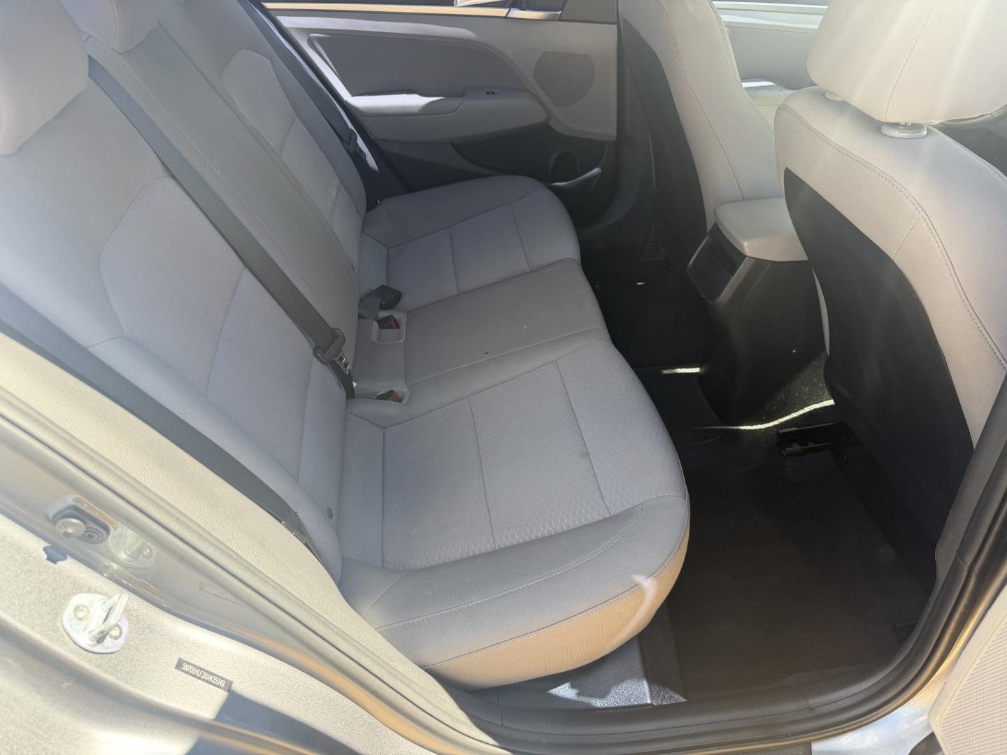 2019 GRAY HYUNDAI ELANTRA VE (5NPD84LF2KH) , located at 922 W. Beacon St., Philadelphia, MS, 39350, (601) 650-3675, 32.770447, -89.127151- Photo#14