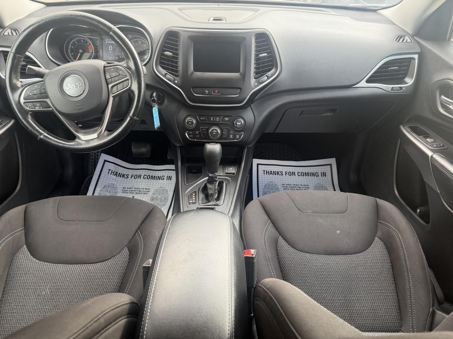 2020 SILVER JEEP CHEROKEE LATITUDE (1C4PJLCB2LD) , located at 922 W. Beacon St., Philadelphia, MS, 39350, (601) 650-3675, 32.770447, -89.127151- Photo#16