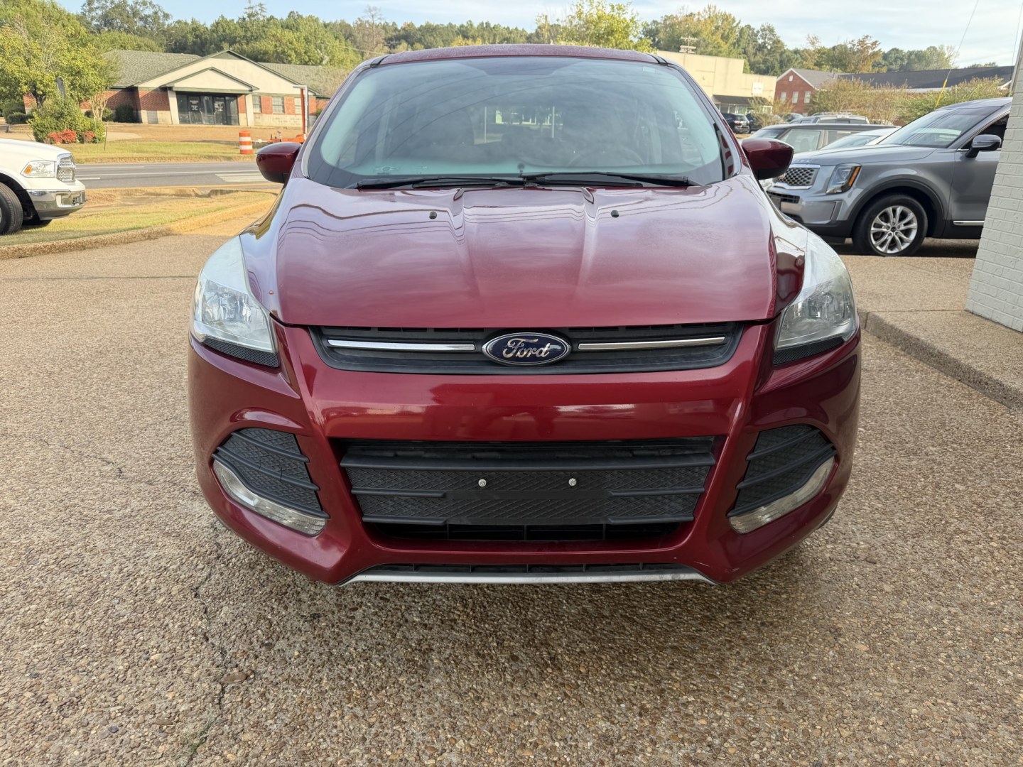 2016 RED FORD ESCAPE SE (1FMCU0G79GU) , located at 922 W. Beacon St., Philadelphia, MS, 39350, (601) 650-3675, 32.770447, -89.127151- Photo#1