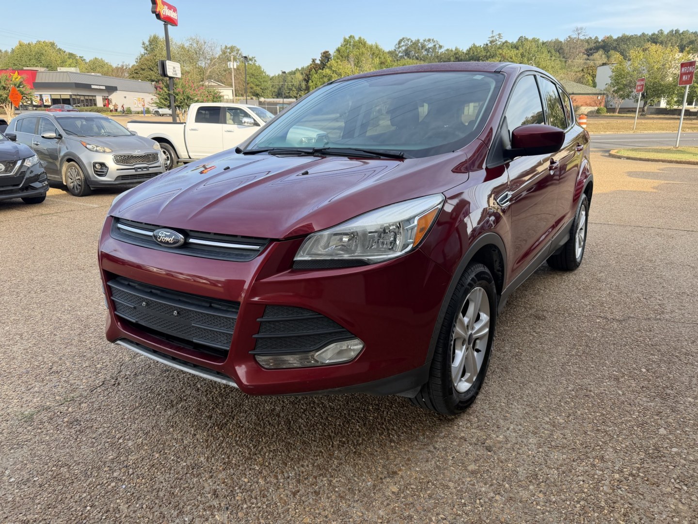 2016 RED FORD ESCAPE SE (1FMCU0G79GU) , located at 922 W. Beacon St., Philadelphia, MS, 39350, (601) 650-3675, 32.770447, -89.127151- Photo#2