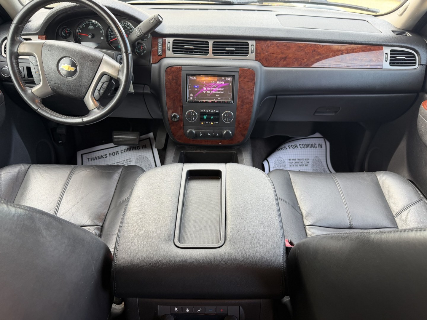 2011 BLACK CHEVROLET TAHOE LT (1GNSCBE0XBR) , located at 922 W. Beacon St., Philadelphia, MS, 39350, (601) 650-3675, 32.770447, -89.127151- Photo#16