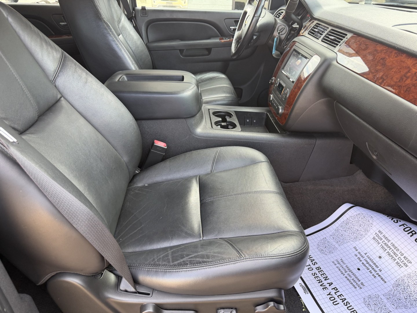 2011 BLACK CHEVROLET TAHOE LT (1GNSCBE0XBR) , located at 922 W. Beacon St., Philadelphia, MS, 39350, (601) 650-3675, 32.770447, -89.127151- Photo#10