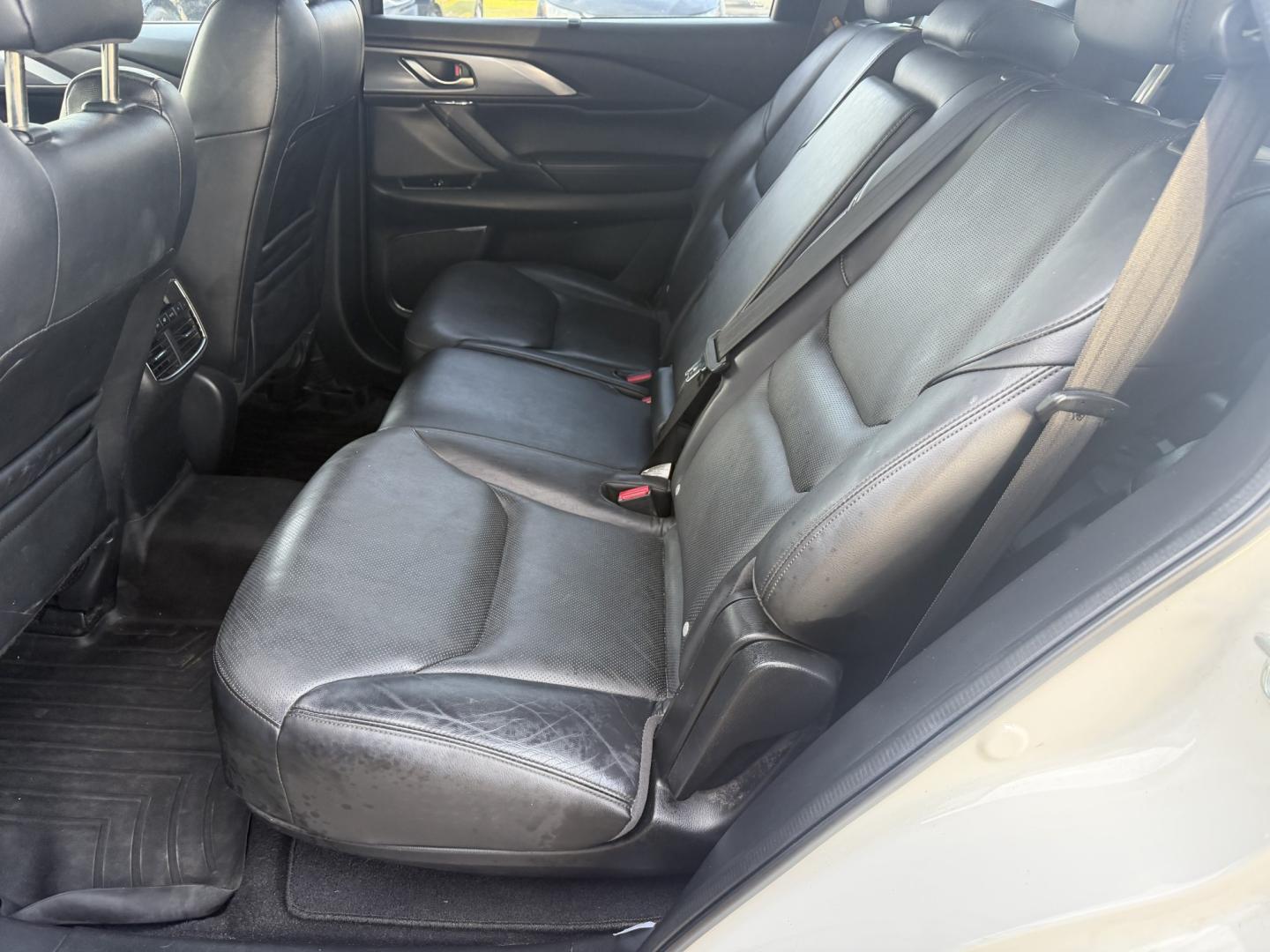 2016 WHITE MAZDA CX-9 GRAND TOURING (JM3TCADY6G0) , located at 922 W. Beacon St., Philadelphia, MS, 39350, (601) 650-3675, 32.770447, -89.127151- Photo#13