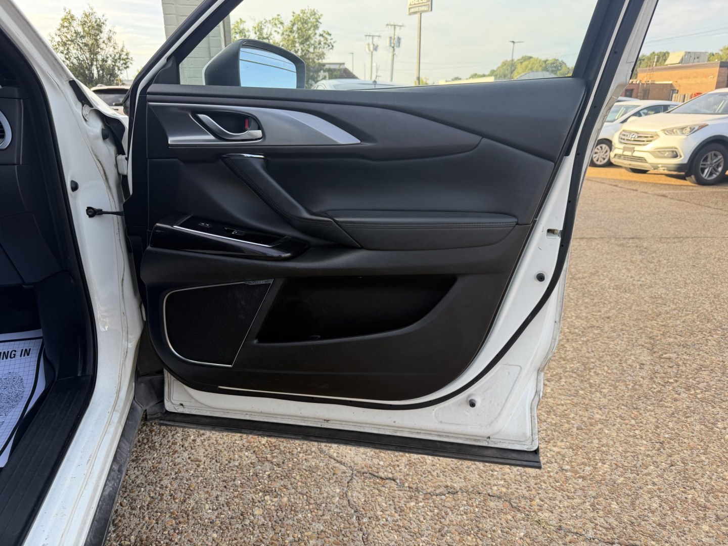 2016 WHITE MAZDA CX-9 GRAND TOURING (JM3TCADY6G0) , located at 922 W. Beacon St., Philadelphia, MS, 39350, (601) 650-3675, 32.770447, -89.127151- Photo#11