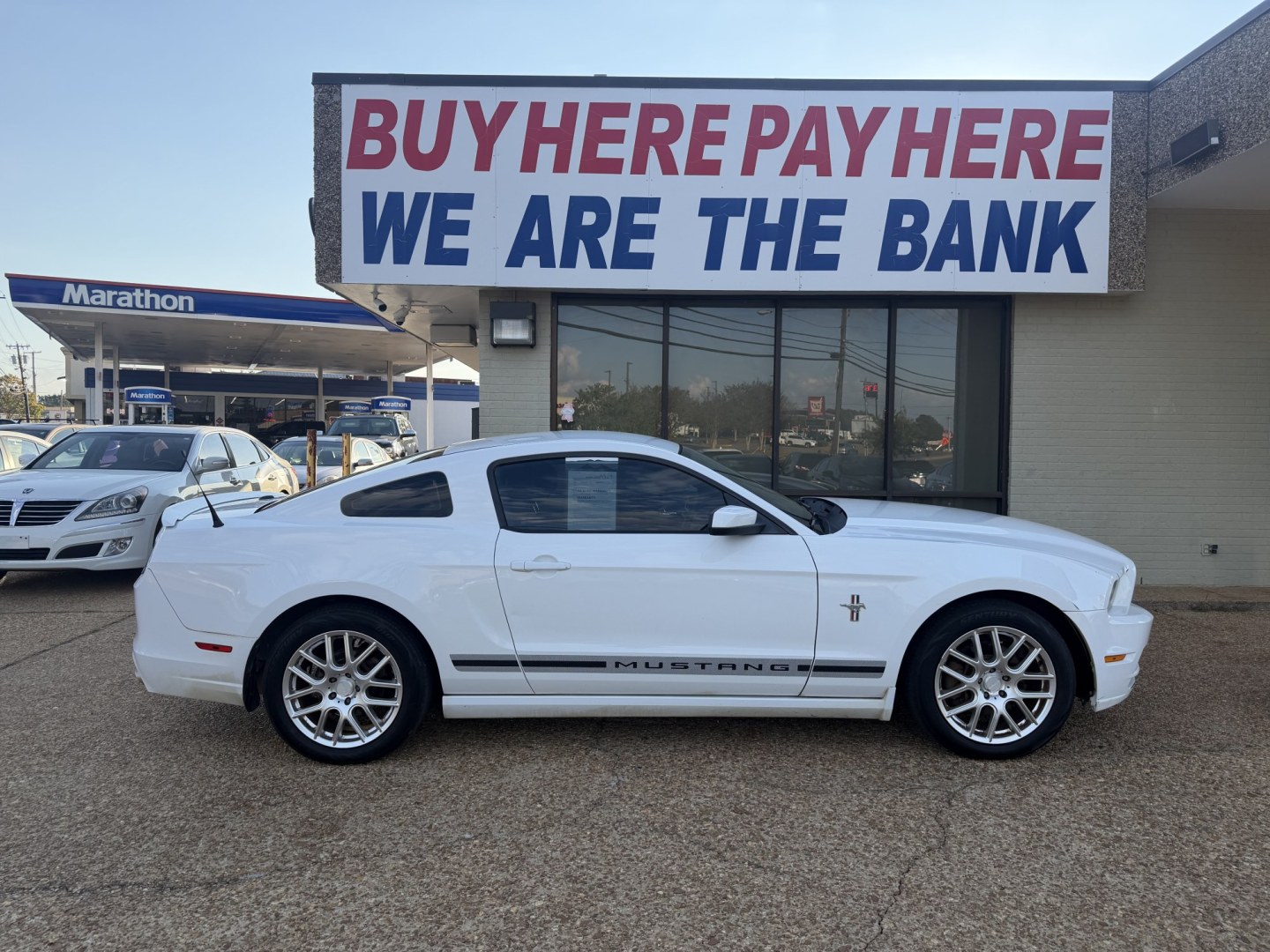 2014 WHITE FORD MUSTANG BASE (1ZVBP8AM4E5) , located at 922 W. Beacon St., Philadelphia, MS, 39350, (601) 650-3675, 32.770447, -89.127151- Photo#6