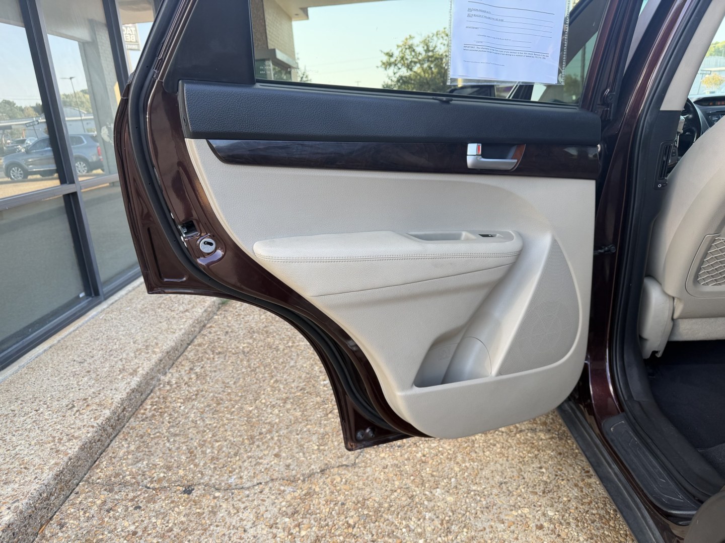 2015 BURGUNDY KIA SORENTO LX (5XYKT4A62FG) , located at 922 W. Beacon St., Philadelphia, MS, 39350, (601) 650-3675, 32.770447, -89.127151- Photo#12
