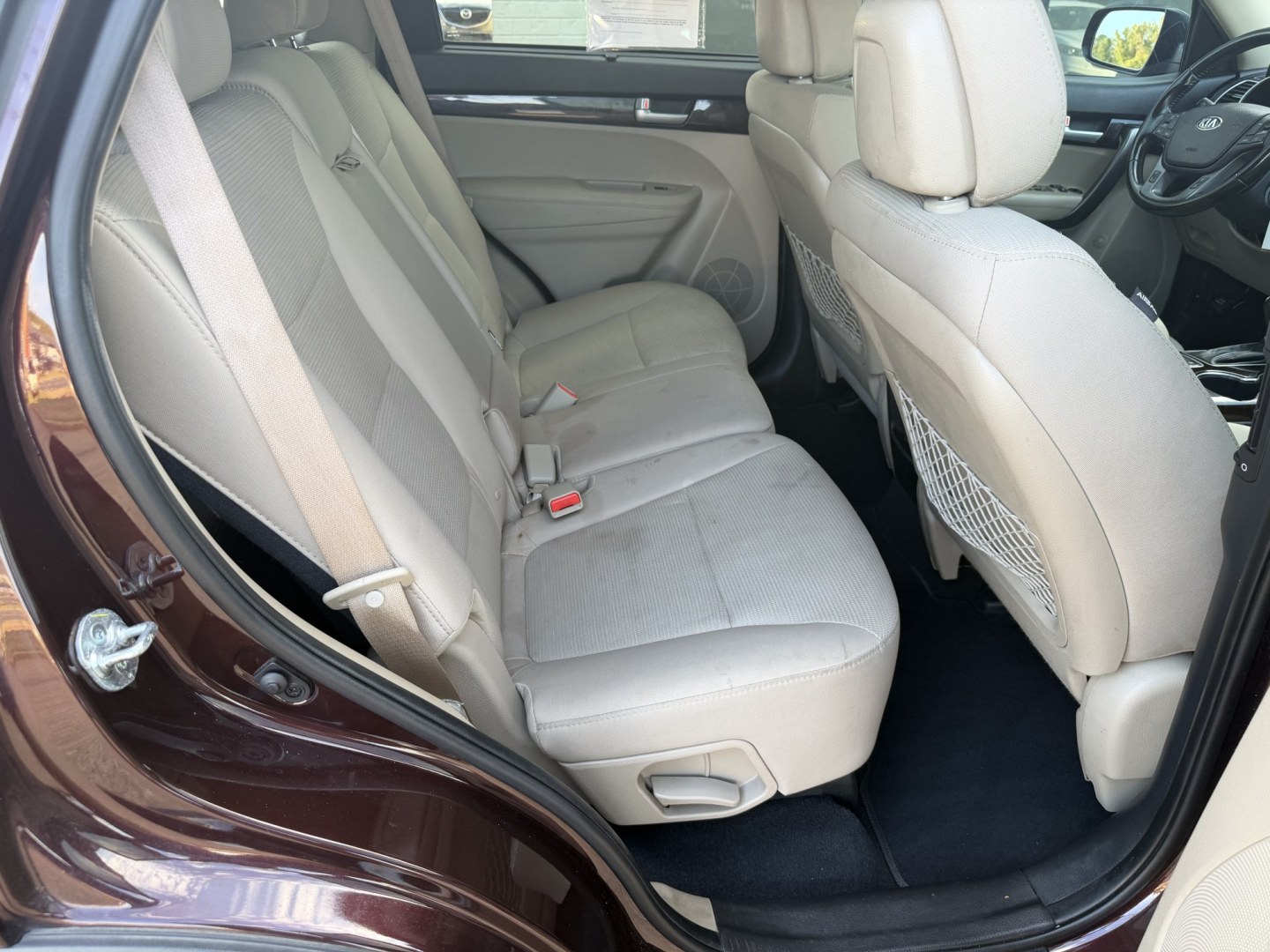 2015 BURGUNDY KIA SORENTO LX (5XYKT4A62FG) , located at 922 W. Beacon St., Philadelphia, MS, 39350, (601) 650-3675, 32.770447, -89.127151- Photo#14