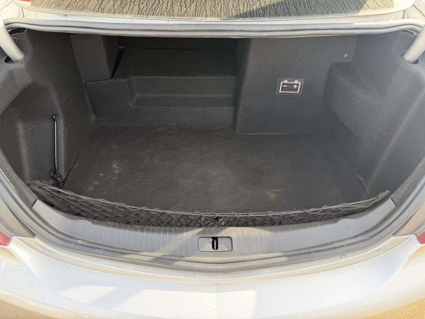 2014 SILVER BUICK REGAL (2G4GM5ER0E9) , located at 922 W. Beacon St., Philadelphia, MS, 39350, (601) 650-3675, 32.770447, -89.127151- Photo#19