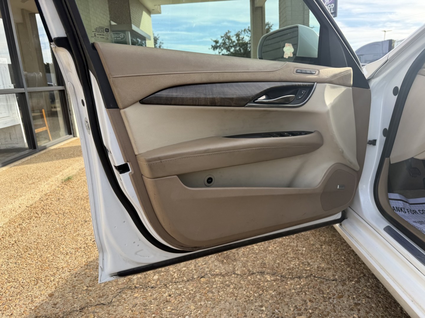 2015 WHITE CADILLAC ATS LUXURY (1G6AH5RX9F0) , located at 922 W. Beacon St., Philadelphia, MS, 39350, (601) 650-3675, 32.770447, -89.127151- Photo#8